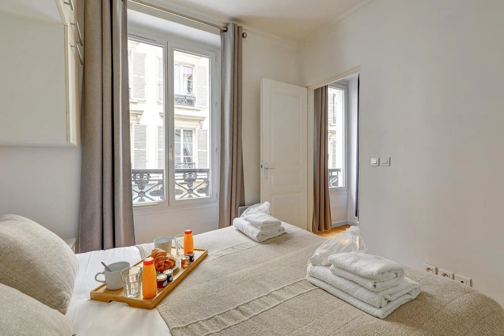391 Biot 5 - Superbe A